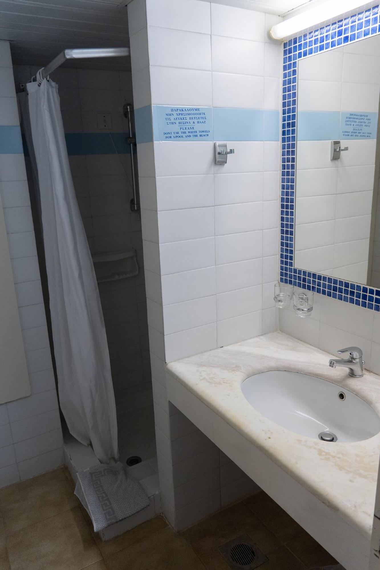 Apollon Suites Карист Екстер'єр фото